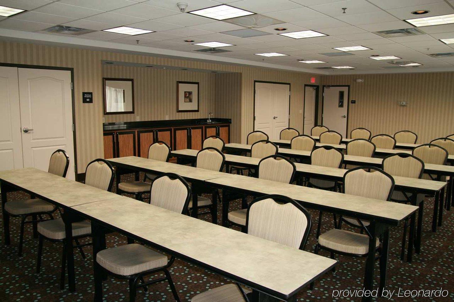 Hampton Inn Defiance Facilities photo